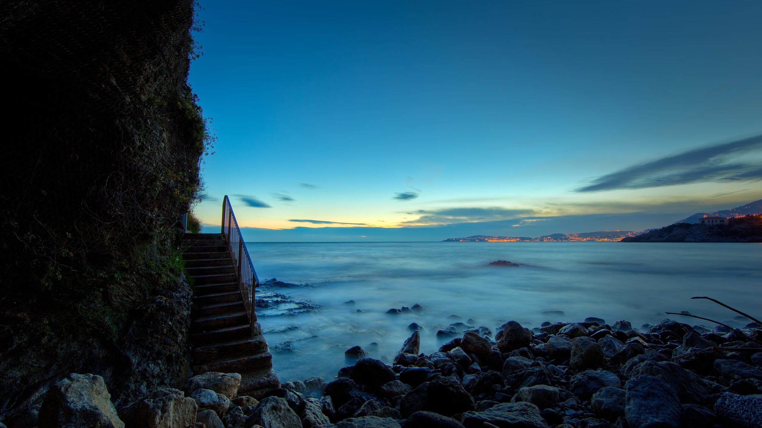 开云综合服务-步行者翻盘快船，季后赛首轮中哈利伯顿贡献关键助攻，步行者哈登