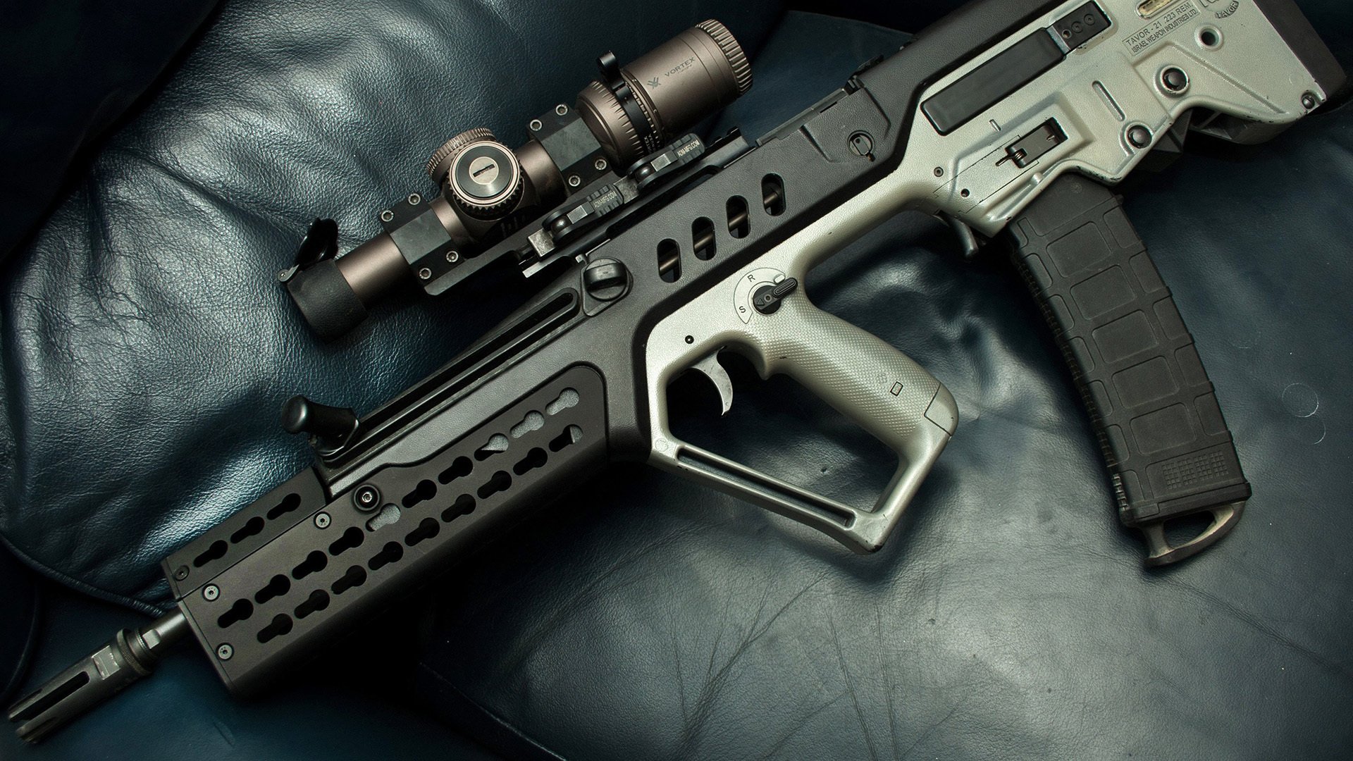 轻艇马拉松:湖面成竞技新主场,世界陆上赛艇马拉松