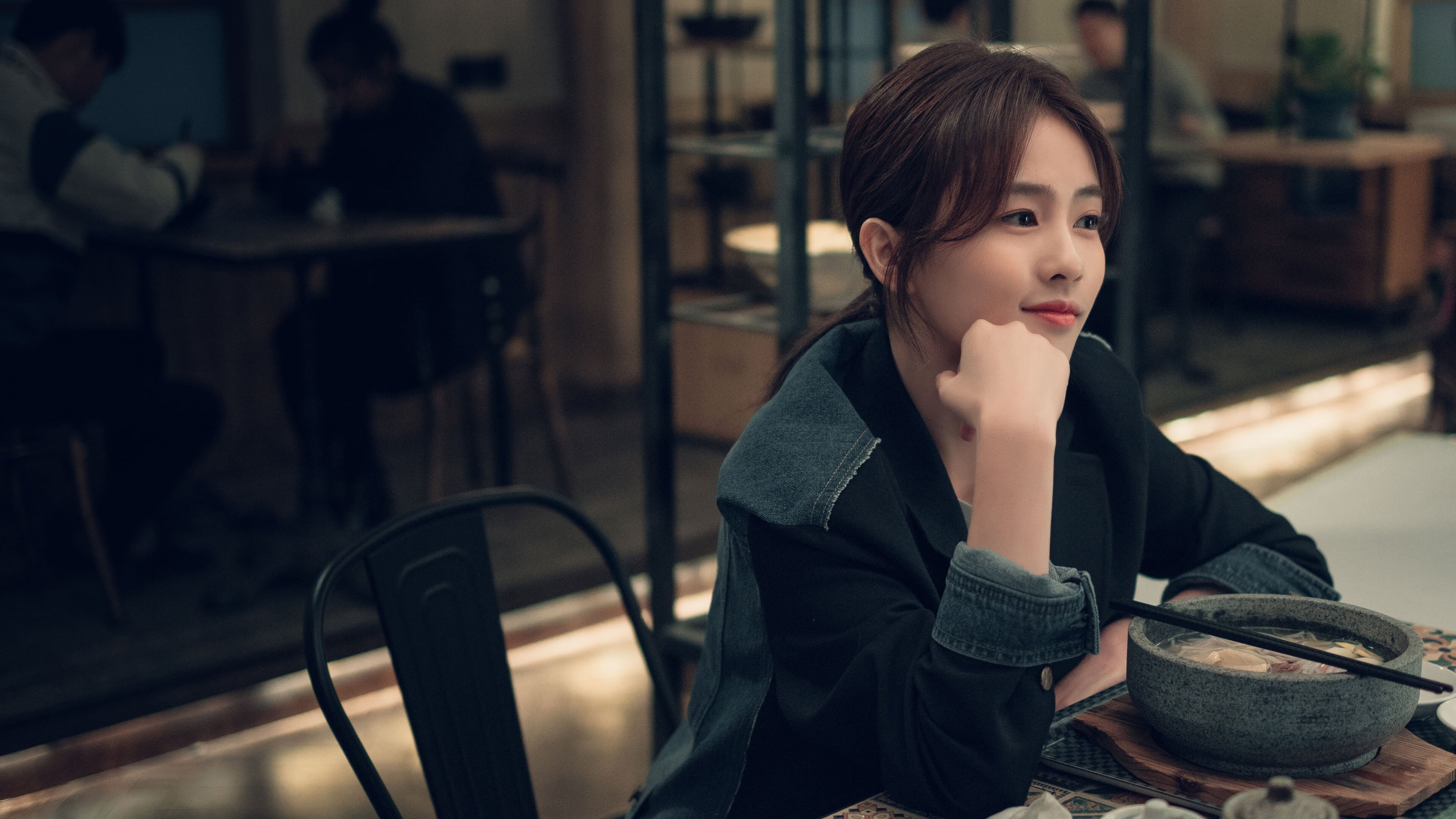 达里尔·基:他以完美的防守技巧和强悍的身体对抗能力稳固了全黑队防线